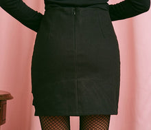 Load image into Gallery viewer, Black Buckled Skirt